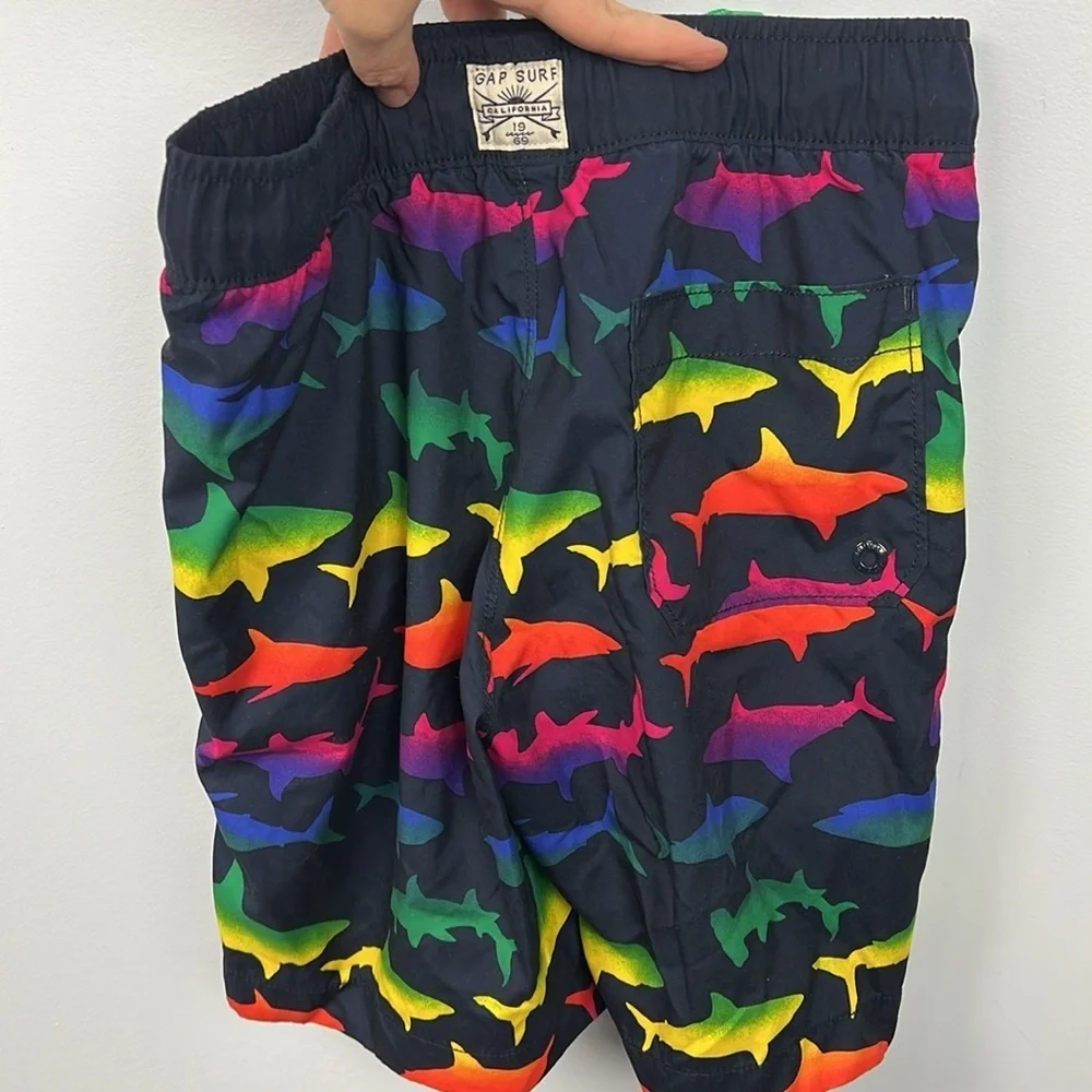 Boys Gap kids size XL/ 12 new colorful swim trunks